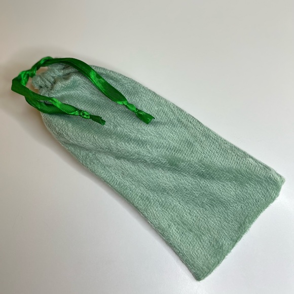 💥NEW💥 13 piece makeup brush set w carrying bag green face blush foundat… - Picture 5 of 7